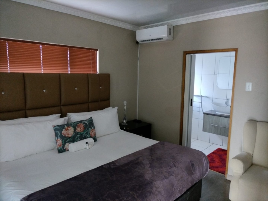 24 Bedroom Property for Sale in Amalinda Eastern Cape